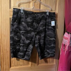 Men's Black Camo Cargo Shorts